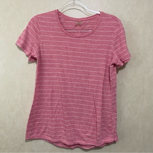 Calia Carrie Underwood Red White Striped Soft T Shirt - Picture 1 of 5